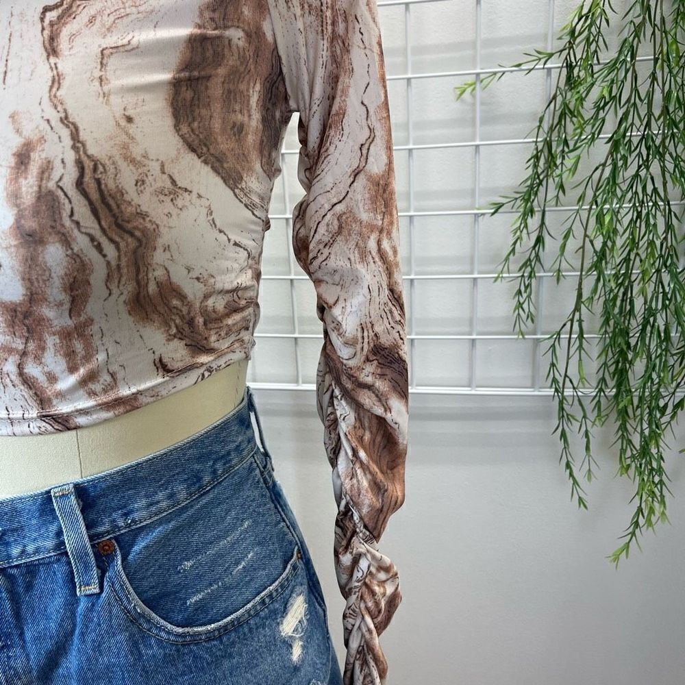 SHEIN - Tie-Dye Pattern Ruffle Sleeve - Picture 5 of 7